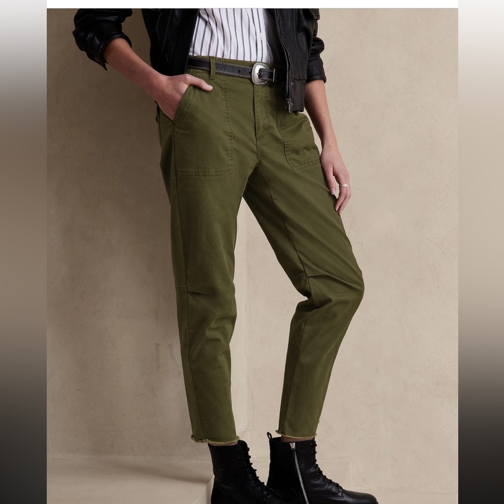 Banana Republic Girlfriend Chino.